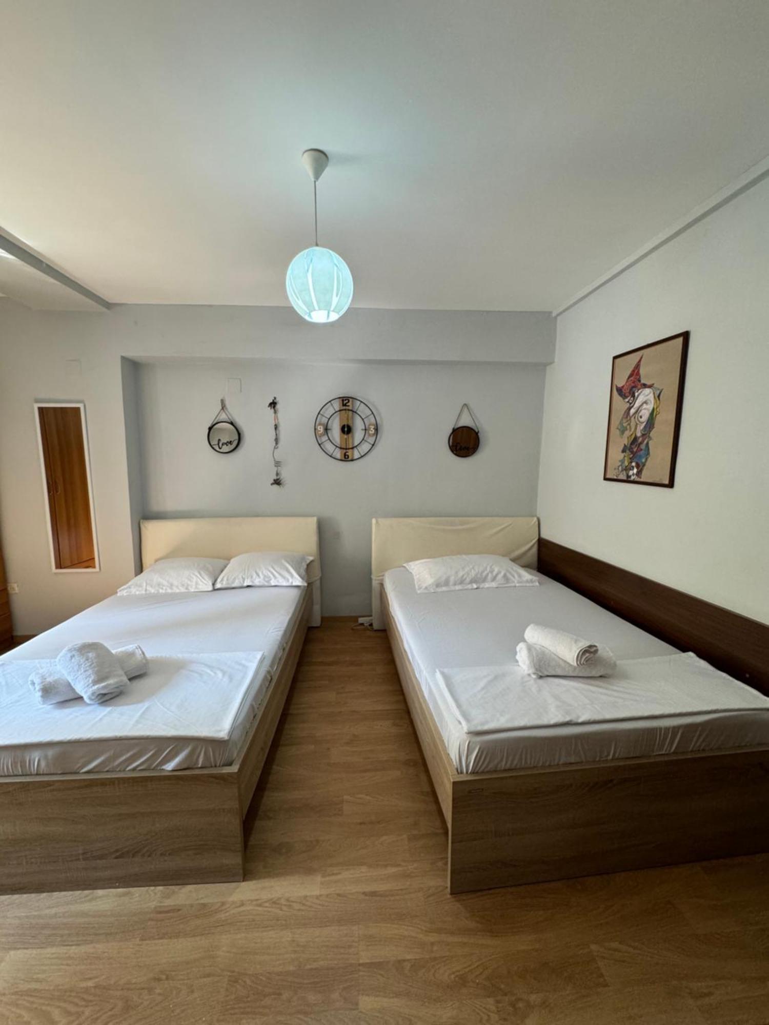 Tirana Centre Lions Gate 9 Apartment エクステリア 写真