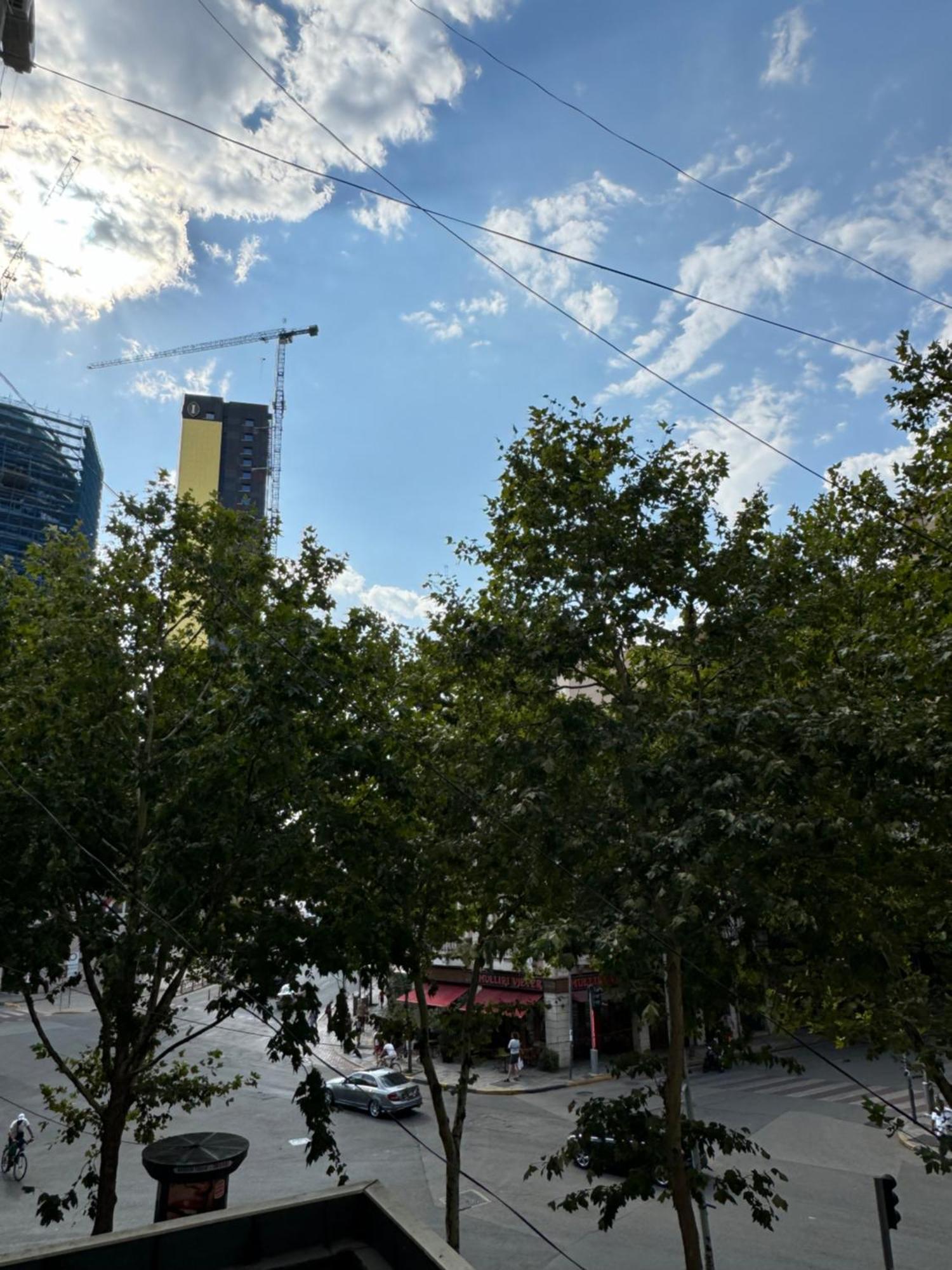 Tirana Centre Lions Gate 9 Apartment エクステリア 写真